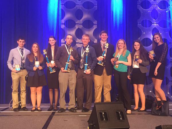 Andrew Lobao, Bridget Sullivan, Jillian Doyle, Chris Pennie (filling in for Jenny Holloran), Ron Judkin, Ted Veerman, Eva Nesline, Ali Sullivan, Hannah Brown