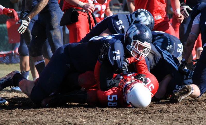 (photo from Wilmington Touchdown Club's Facebook page)