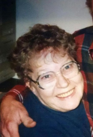 Naomi E. (Johnson) Teixeira