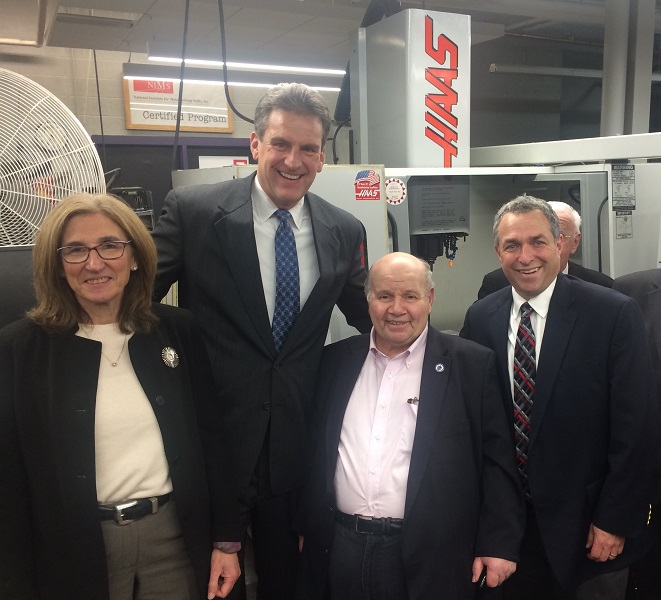 ShawsheenTechRibbonCutting121917