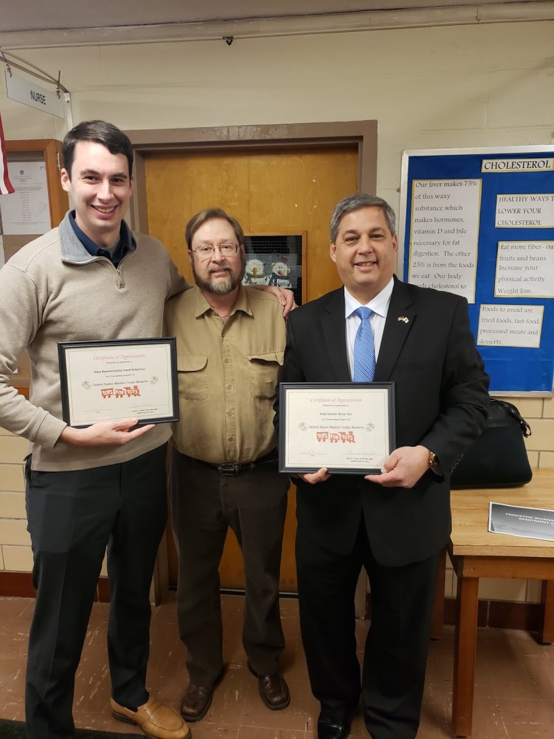 Robertson Tarr West Toys For Tots